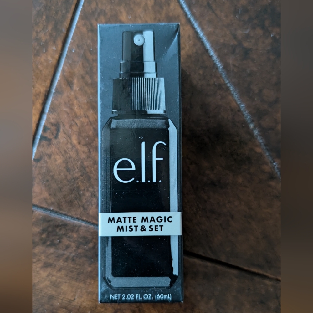 e.l.f. Matte Magic Mist & Set